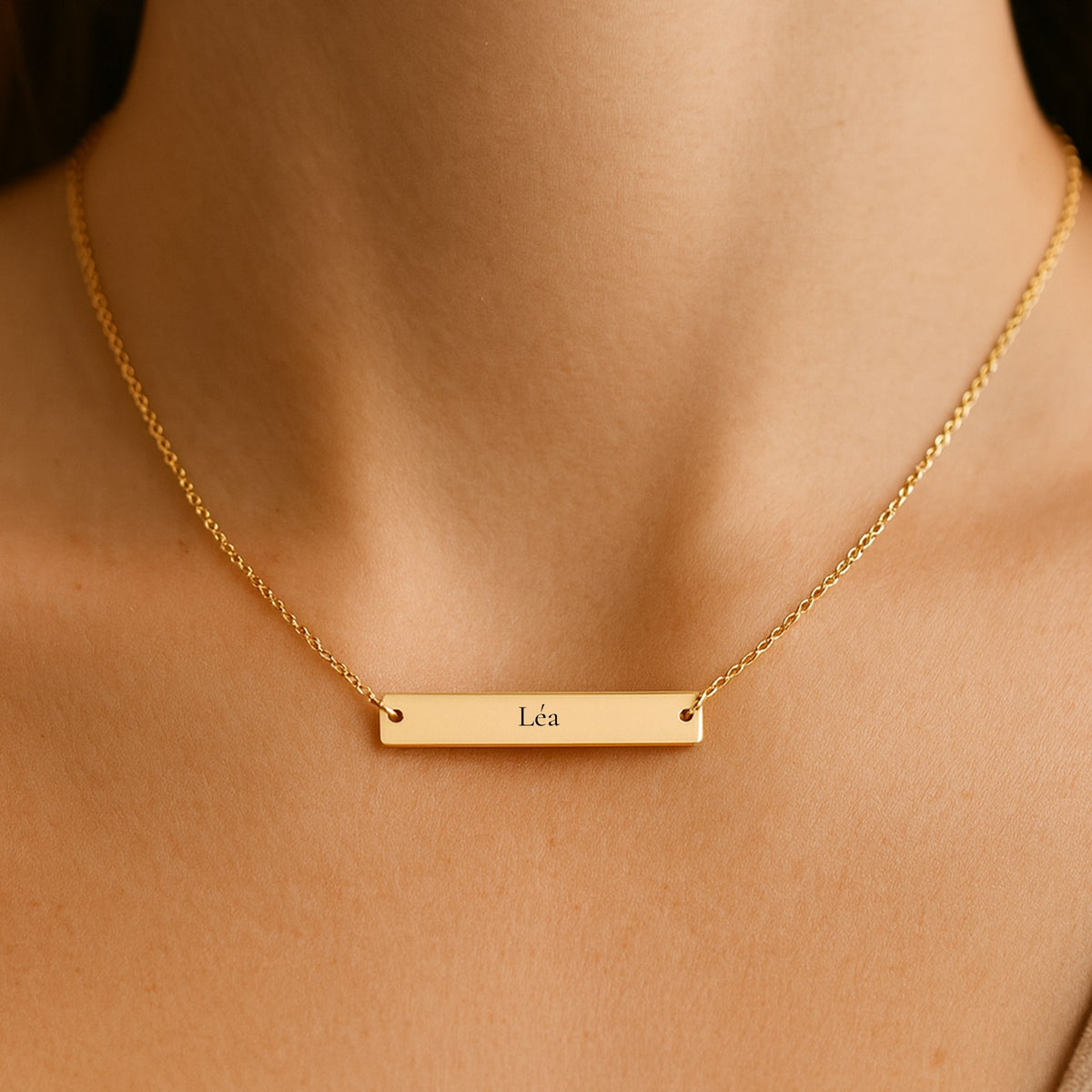 Nomen – collier barre horizontale gravée, Vincula