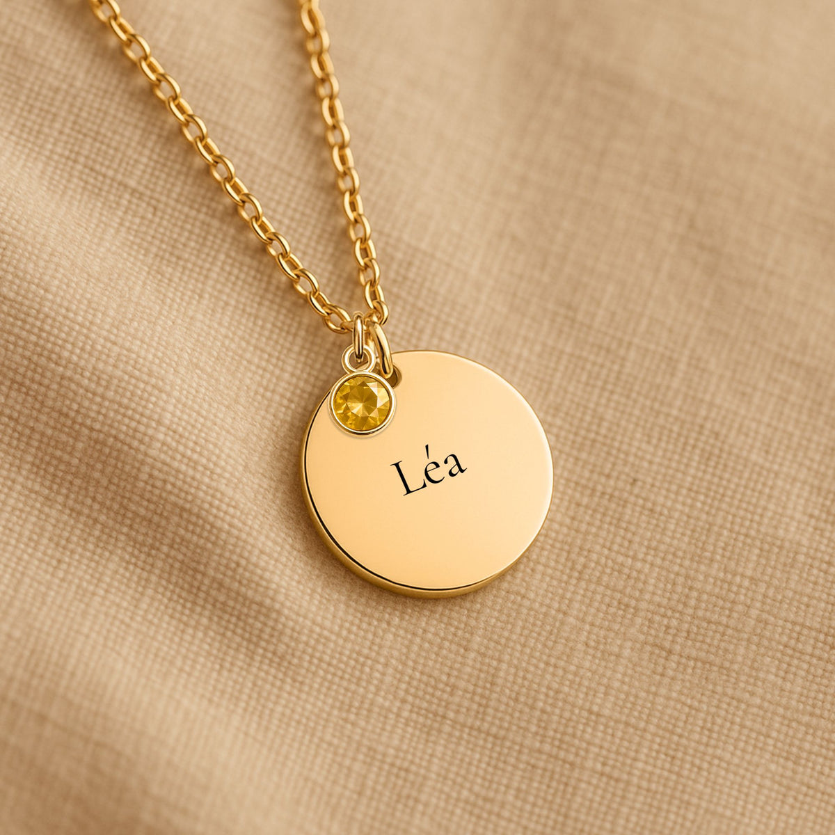 Luna – collier médaille gravée & pierre de naissance, Vincula