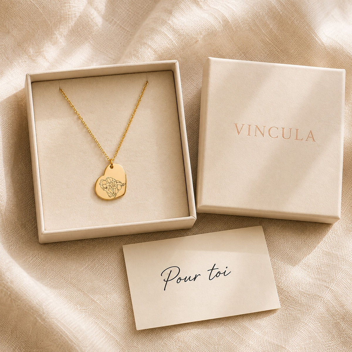 Collier Imago dans son écrin cadeau Vincula avec carte