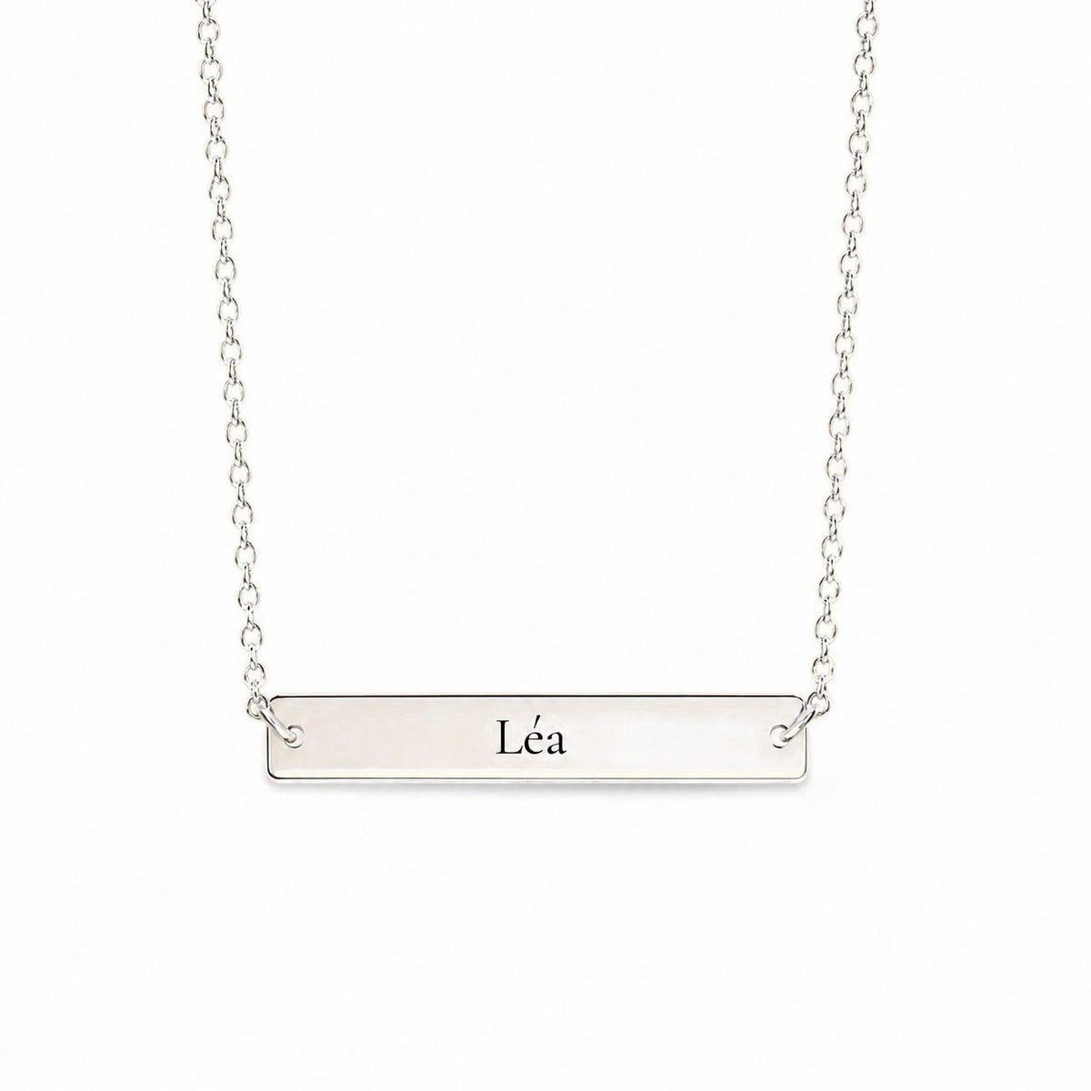 Nomen – collier barre horizontale gravée, acier argenté